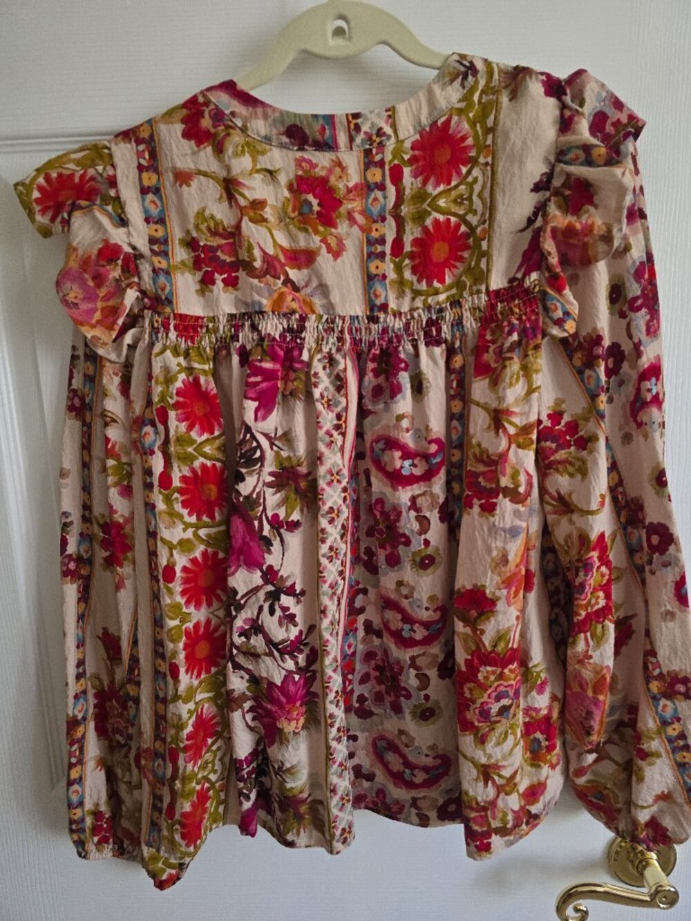 Oddi Rose Pattern on Beige Blouse L